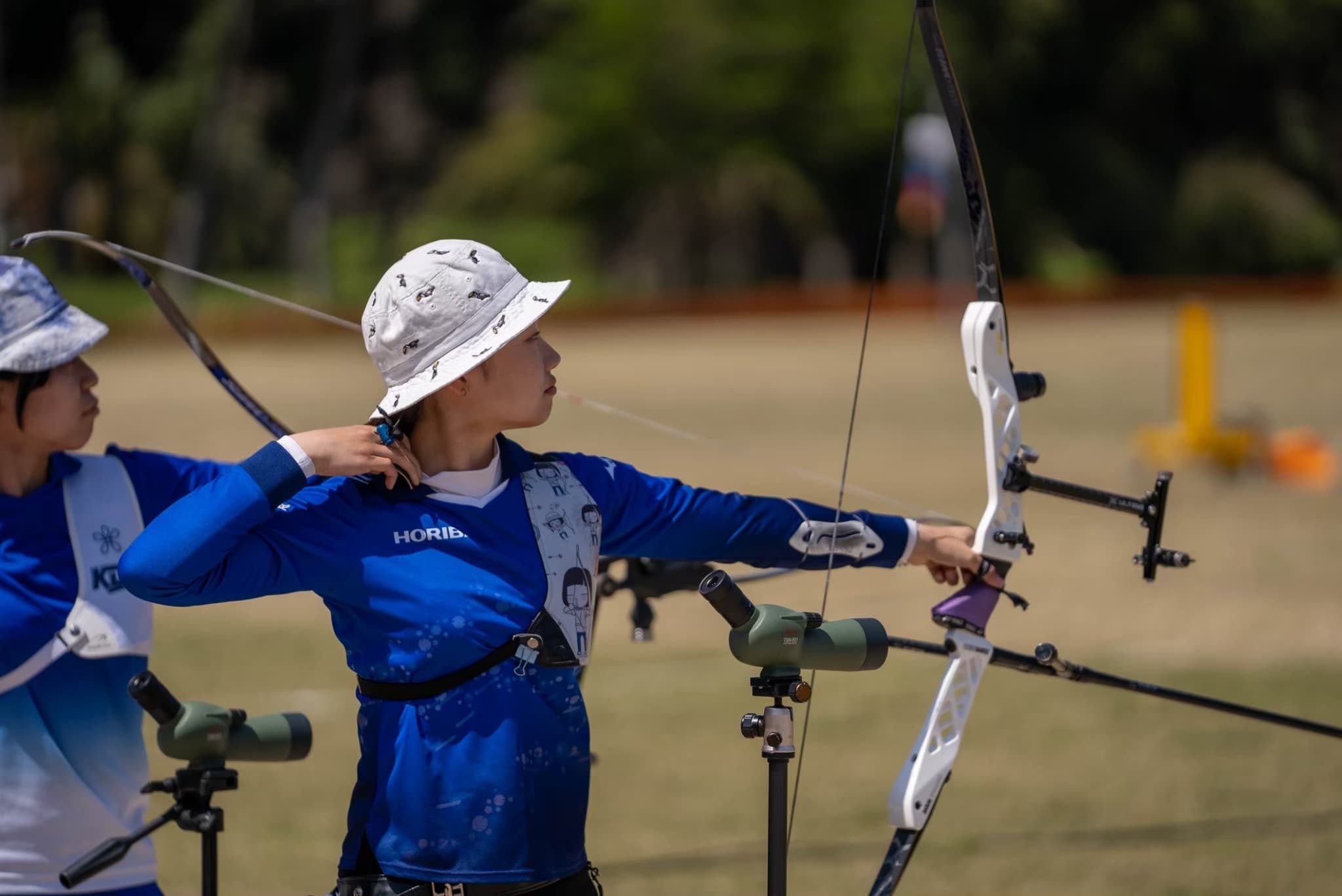 DYNASTY ARCHERY